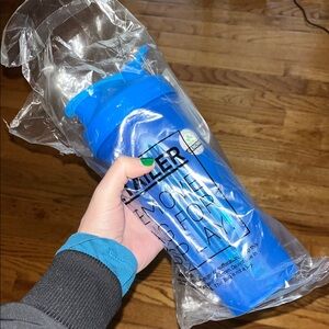 BlenderBottle Blue Shaker Cup